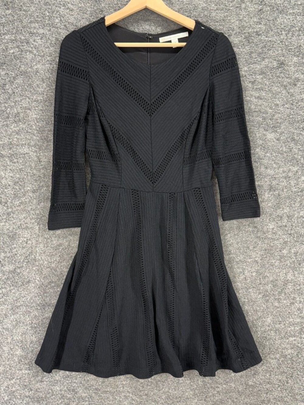 LC Lauren Conrad Dress Women 4 Black Sheath Midi